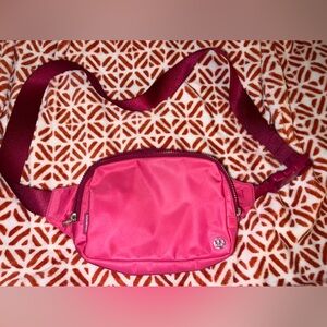 Lululemon Belt Bag 2L